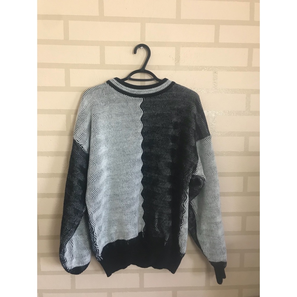 Vintage Anchor Blue symmetric sweater